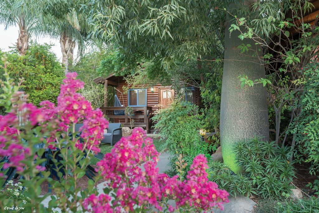 Musical Garden Cabins Ramot Exteriör bild